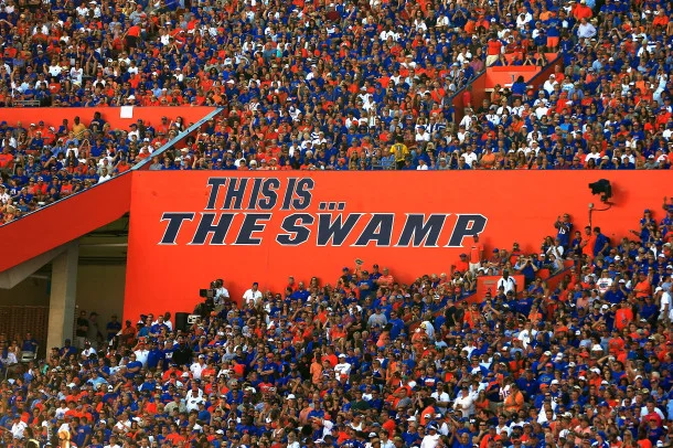 UF Students Finally Admit Orange and Blue Color Combination Not Ideal