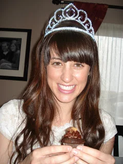 Girl Refuses to Take Off Plastic Tiara after Being Mentioned on FSU Crushes