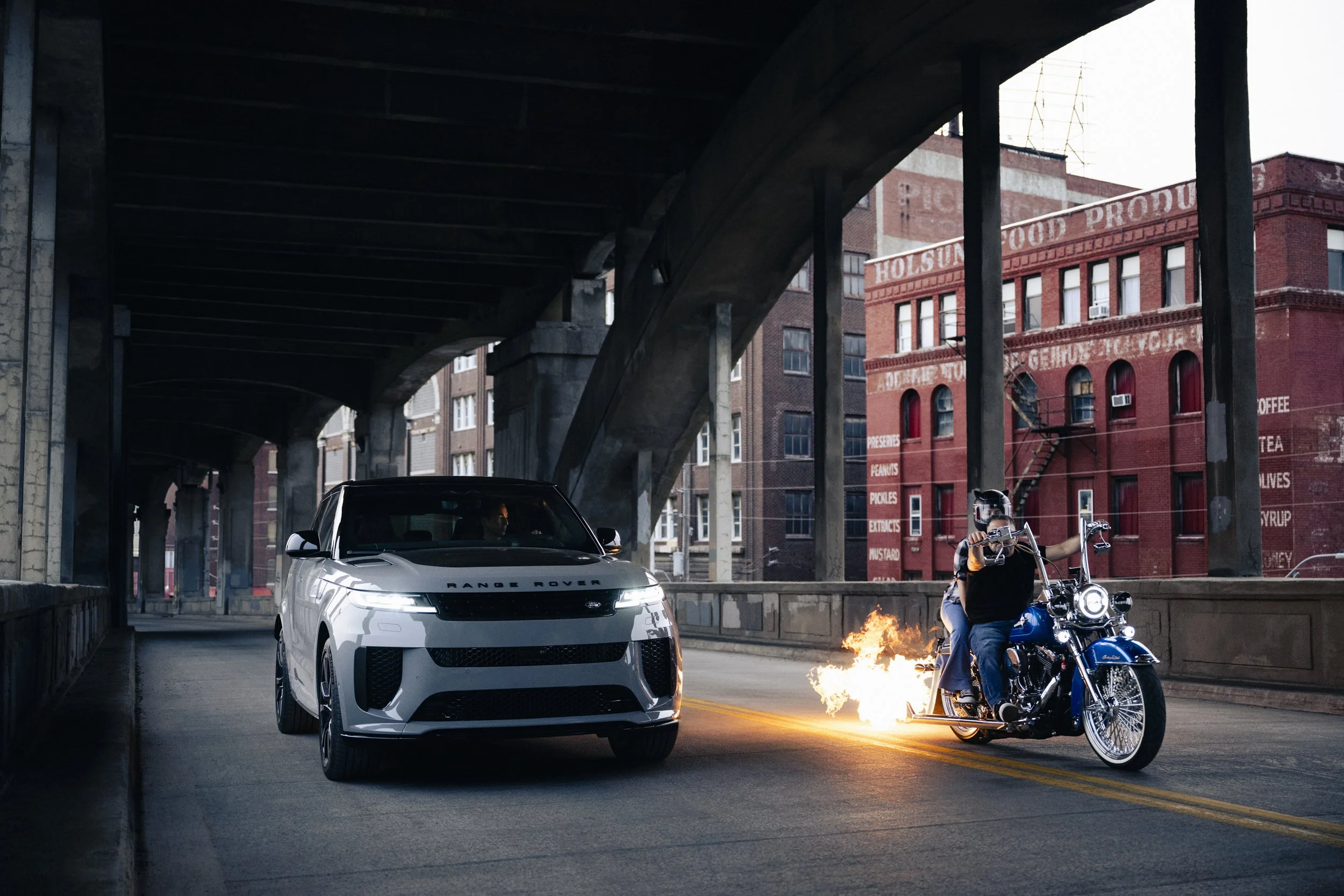Brother_The Athletic_Range Rover_KC-6049.jpg