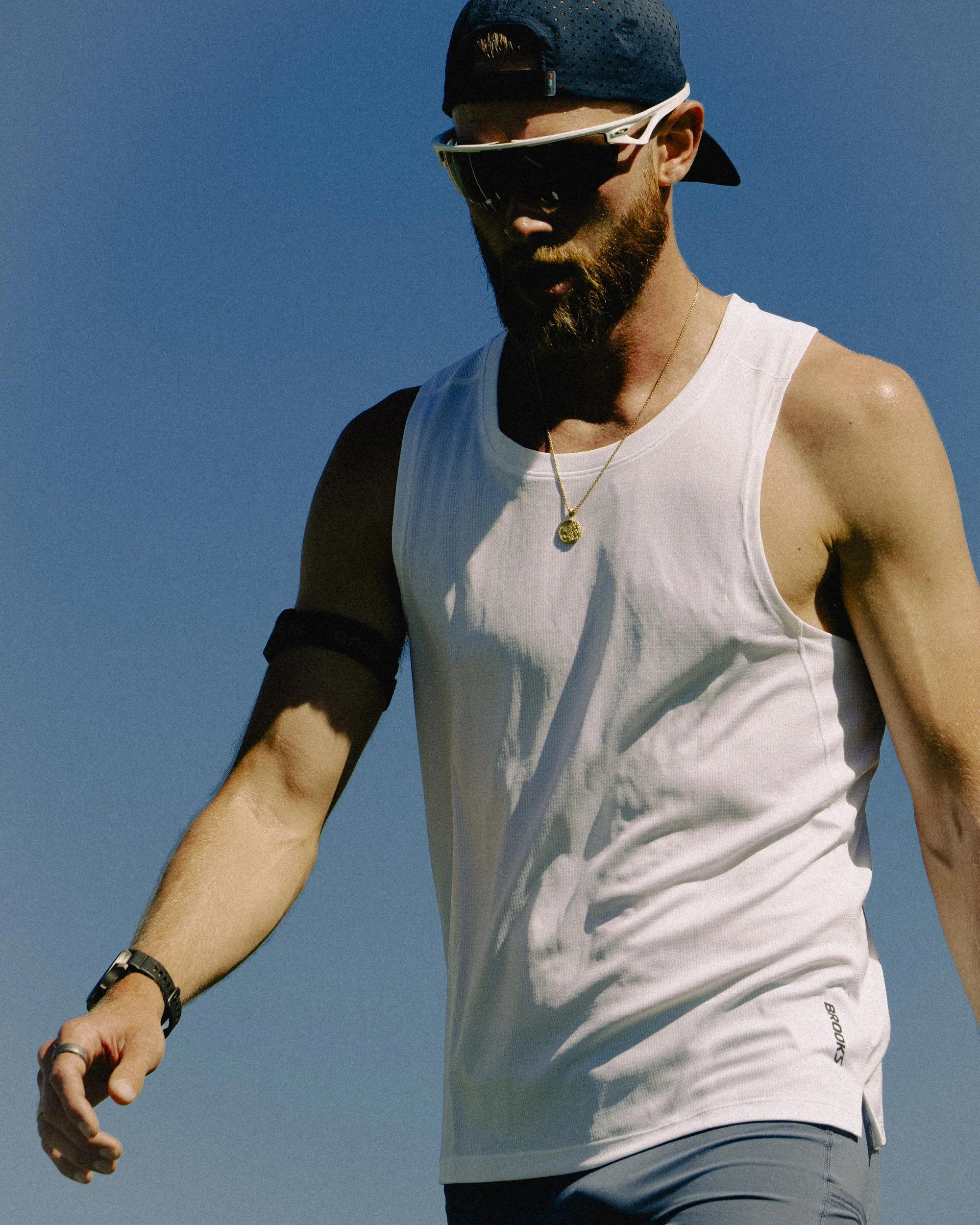 Josh Kerr breathing hard between running intervals