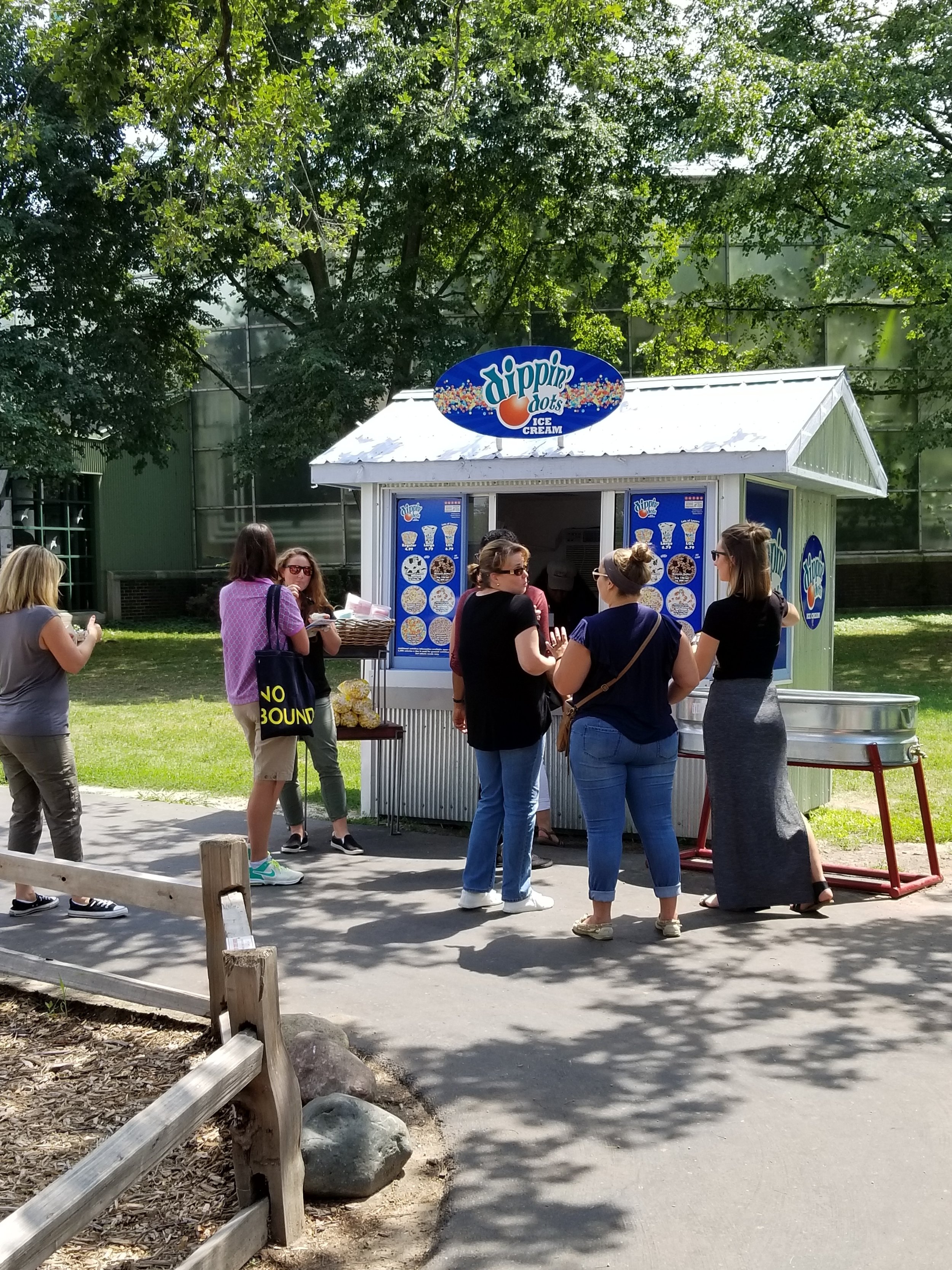 We can't go to the zoo and not try Dippin Dots!