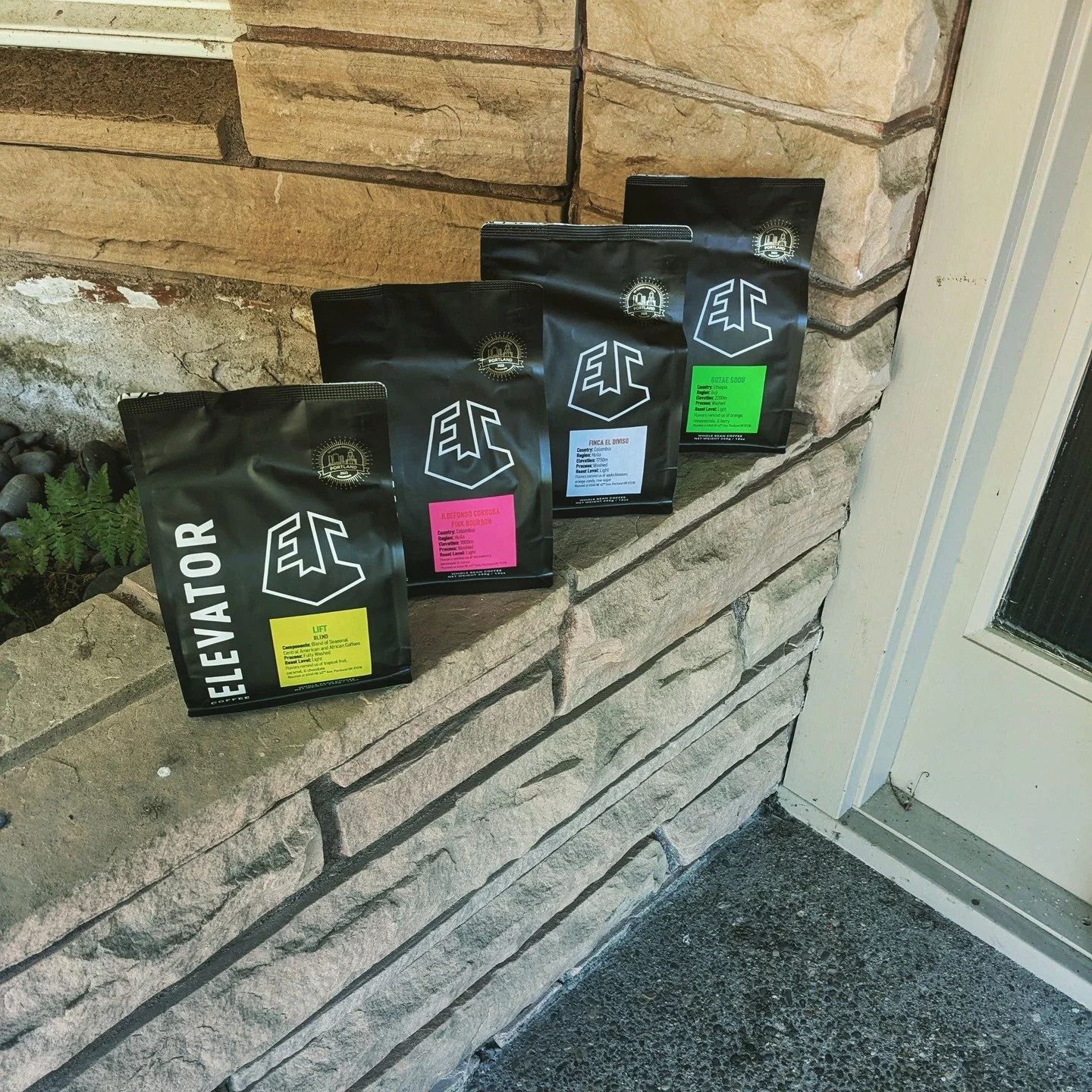 Did you know we offer local delivery? All orders from the past week are roasted Monday night and delivered all over the Portland metro on Tuesday.