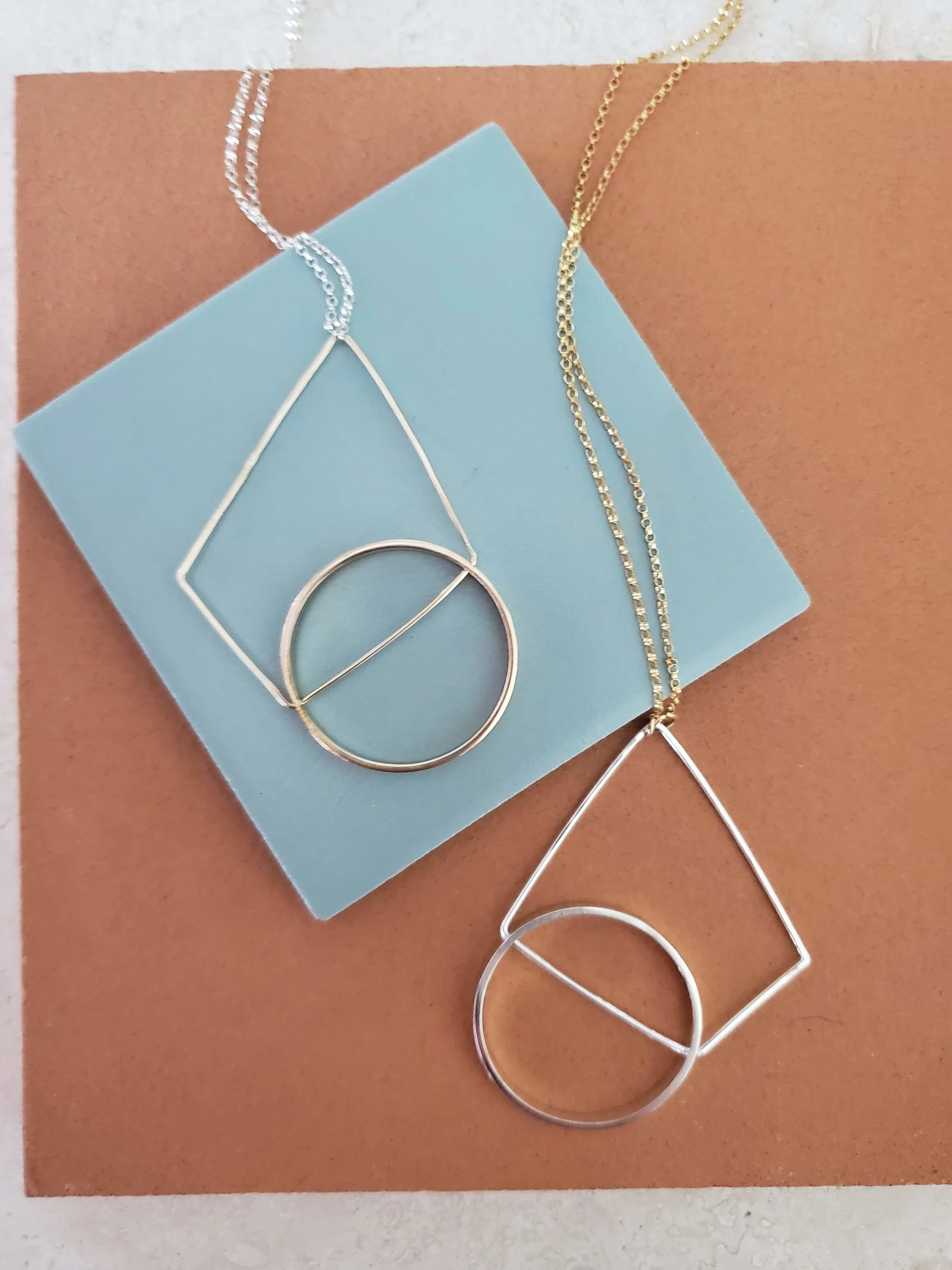 Circle and diamond geometric necklace in silver or gold