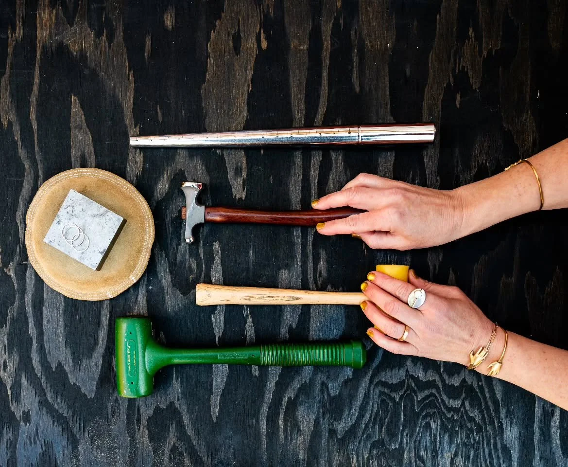 ☆Coming soon☆
A couple of weeks ago I had an amazing (as always) photoshoot with @meganhooksphotography. We took some photos for a new offering I have for you.

No, I haven't launched it yet, I am working on it - I PROMISE - but in the meantime, plea