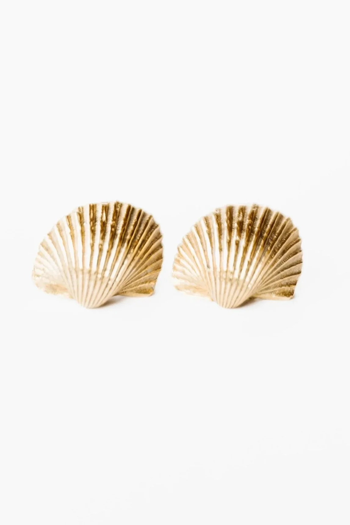Samanthaslaterstudioshellearrings.jpg