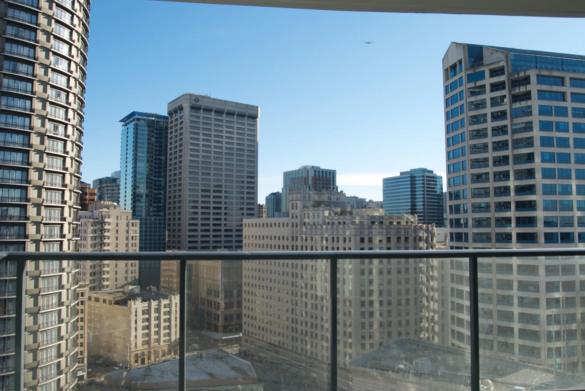 Suite 1508 Living View.jpg