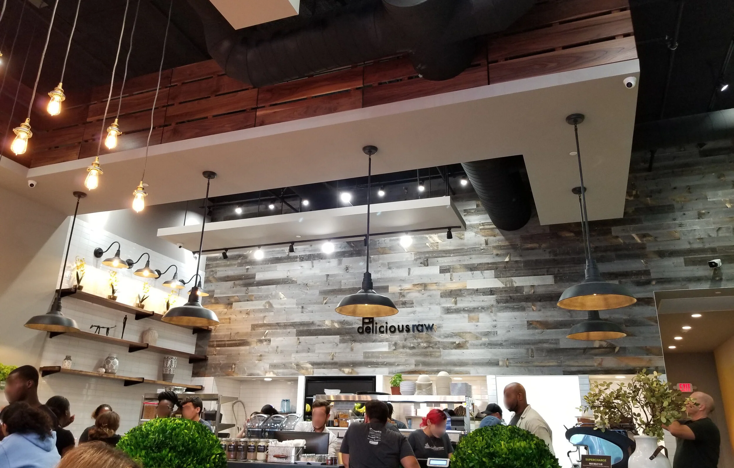 DELICOUS RAW AVENTURA-SOFT OPENING-02.jpg
