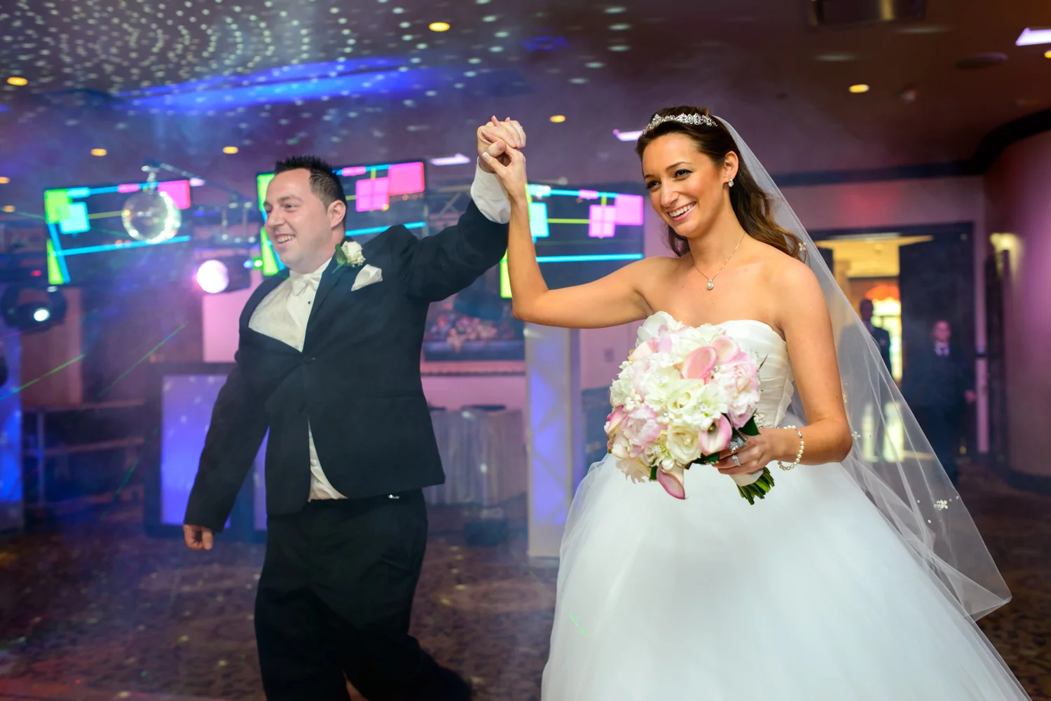 Stephen & Amanda's Wedding Day, Surf Club in New Rochelle NY