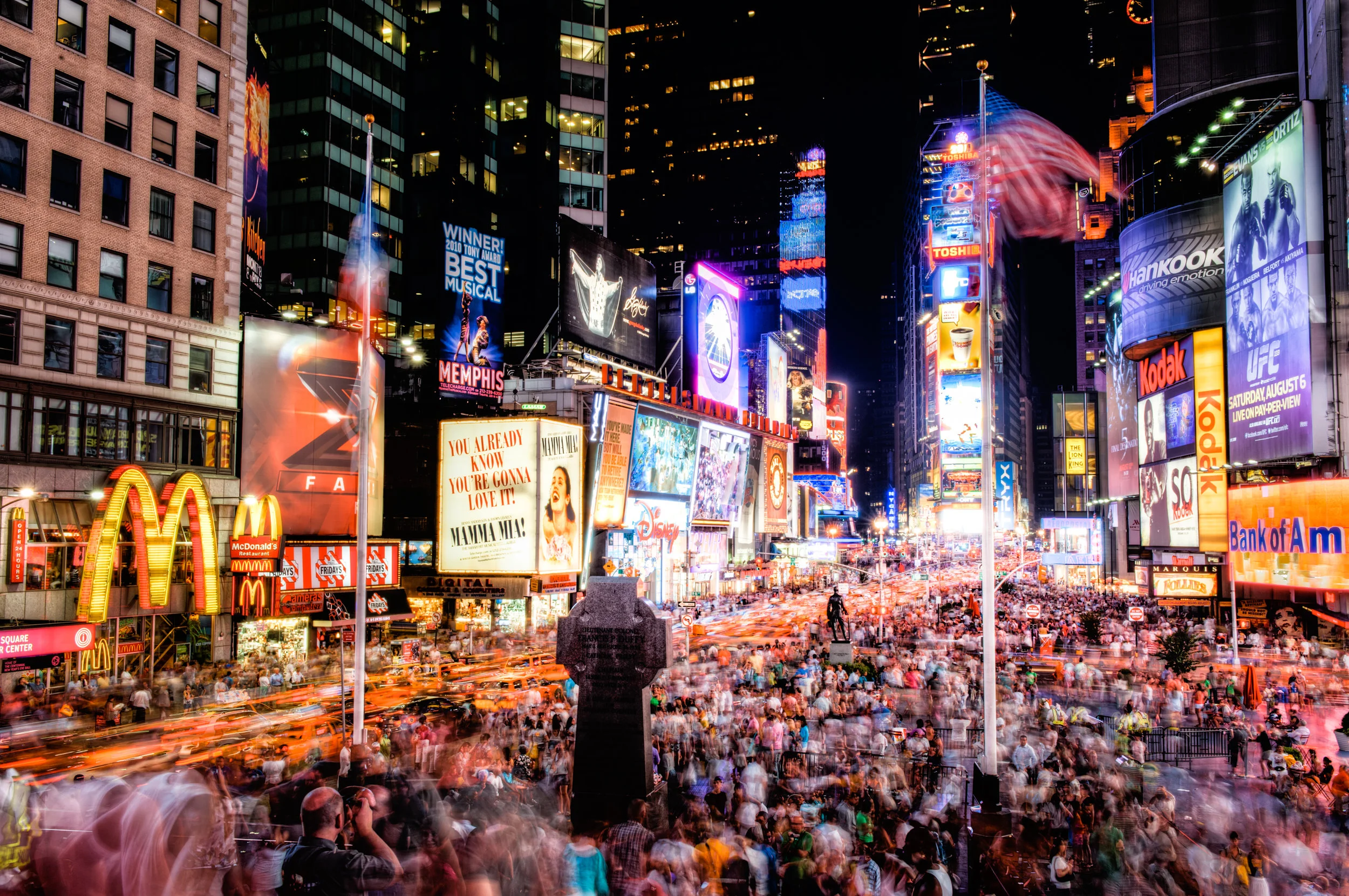 times square hdr.jpg