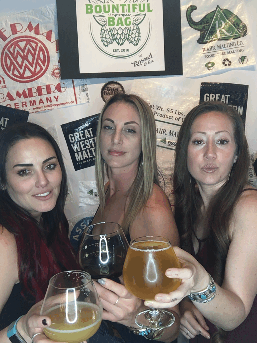 I5DHKC-190414194946.gif