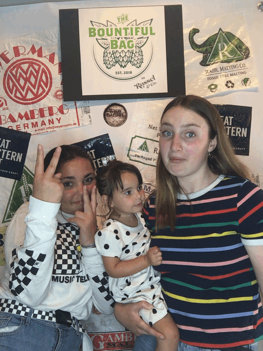I5DHKC-190414203210.gif