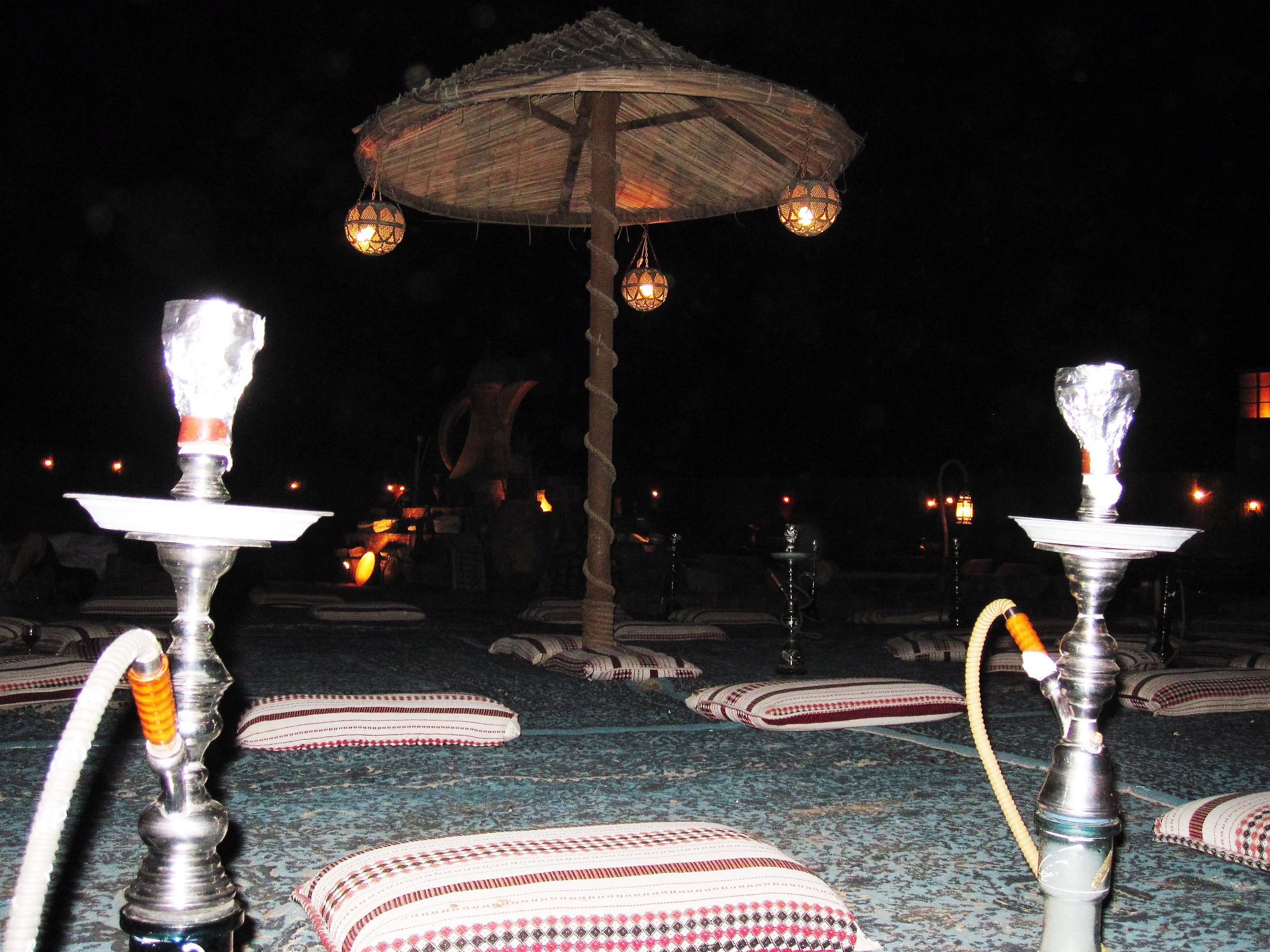 Hubbly-Bubbly-Sheesha-Hookah-Dubai-UAE-Raj-Bharti.JPG