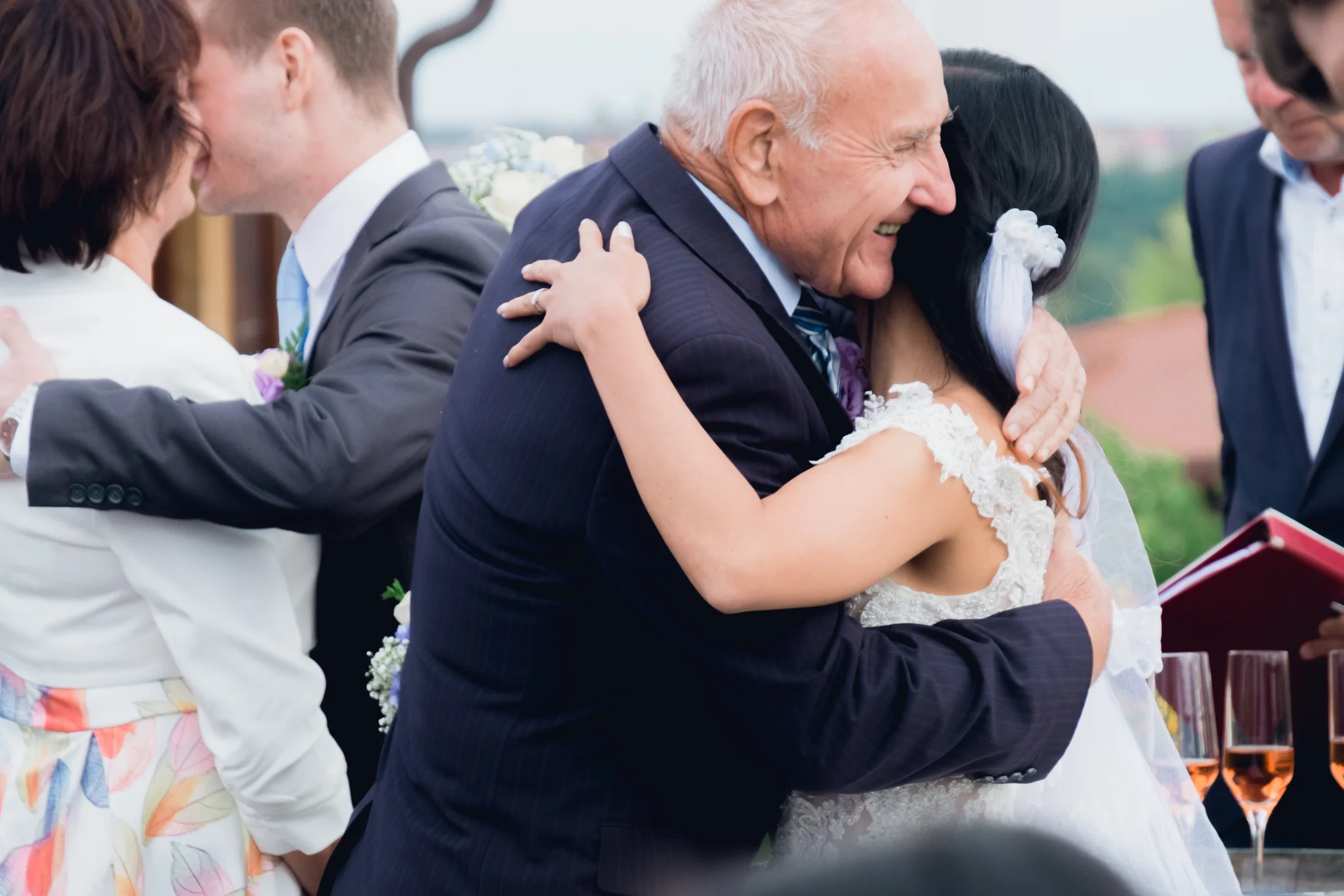 Prague Wedding Photographer (56 of 112).jpg