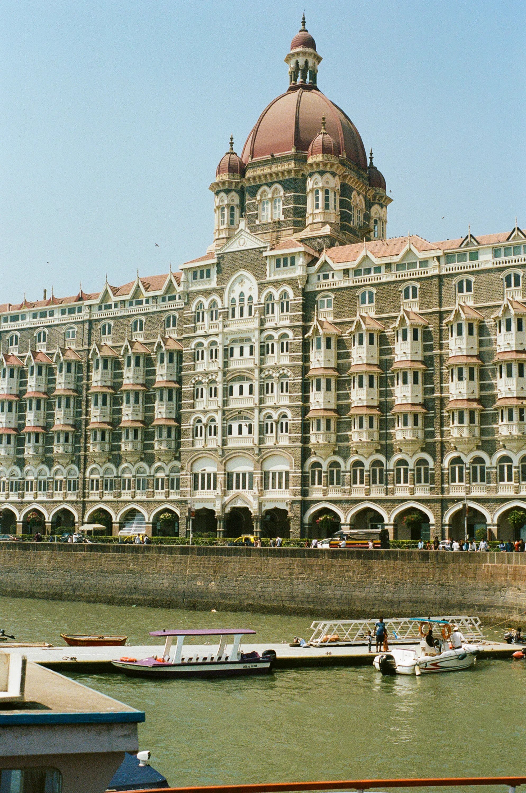 Mumbai Bombay India Portra 400 Minolta X-700 (23 of 65).jpg