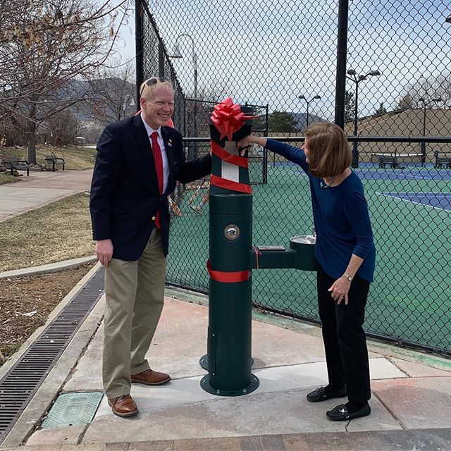 Happy 100th Anniversary to the @rotaryclubofboulder! Thanks to them we now have 3 new hydration stations along our multi-use paths! Perfect for keeping both humans & canines hydrated while PLAYing! 😁💦☀️❤️ Thank you, Rotary Club of Boulder!