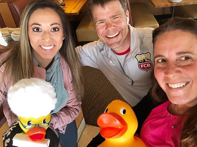 It’s Day 2 of #pizzawithapurpose! Our PLAYpass coordinators decided to have their lunch meeting at CPK (where 20% of their bill will go towards PLAY) and look who they ran into! It’s Kevin from @fcboulderofficial, one of our fantastic PLAYpass service providers! 💥 What fun! Don’t forget today is the last day of our fundraiser at California Pizza Kitchen (29th Street Mall). Simply show your server our flyer (it’s in our Stories!) and 20% of your bill goes to PLAY. You can even do takeout! Hope to see you there! Thank you, @californiapizzakitchen. ❤️🙌🍕