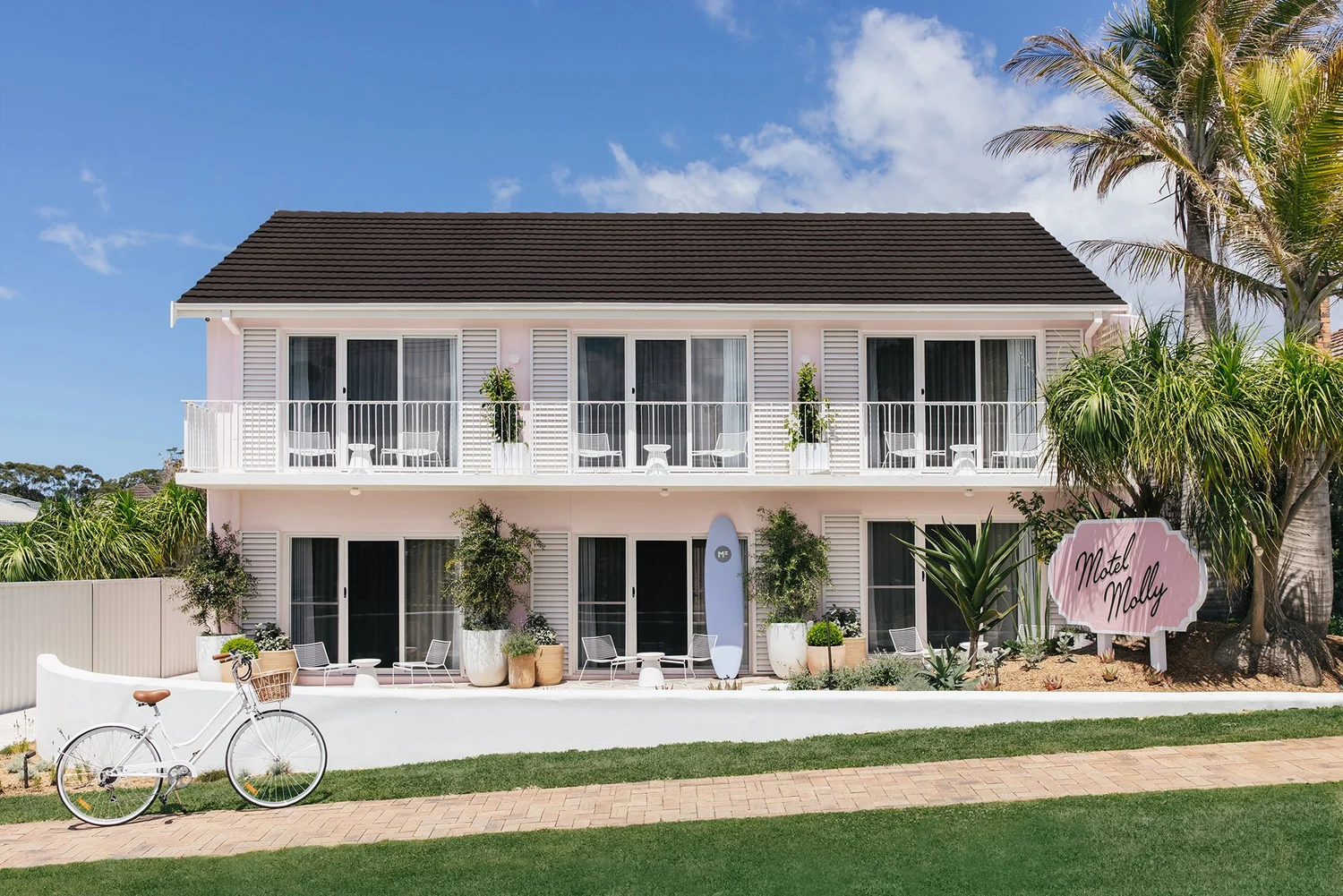 Destination: Motel Mollymook — Adore Home Magazine