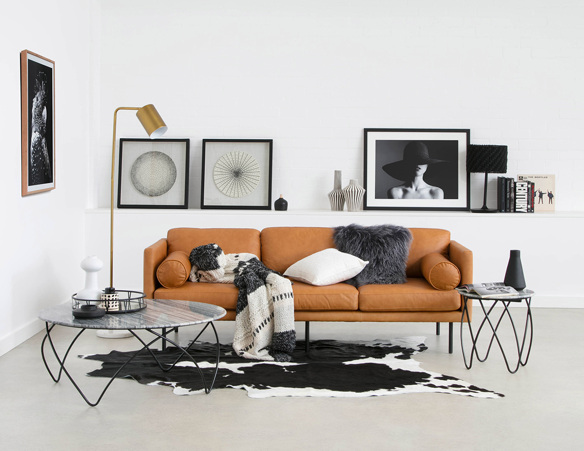 Spectre three-seater sofa in leather, Hermon coffee and side tables