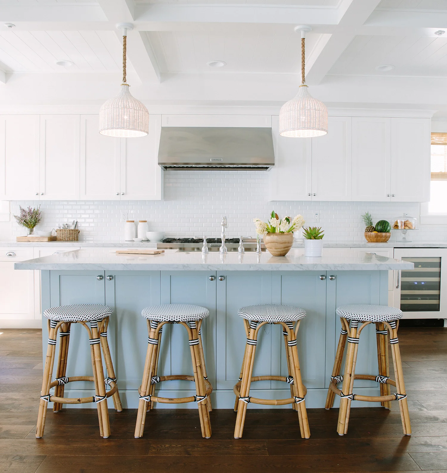 This image and below Interior design Rita Chan Interiors / Photography Taryn Kent