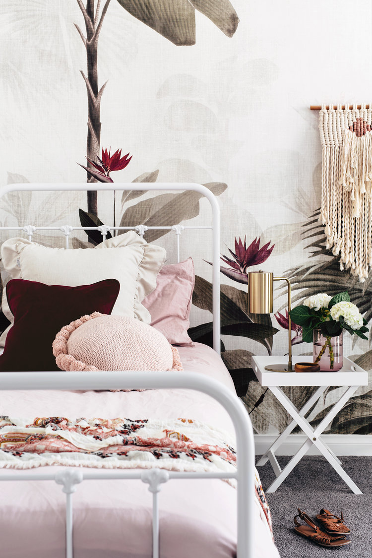 Adore_Home_magazine_blog_erica_zuccala_girls_room_photography_tarina_lyell.jpg