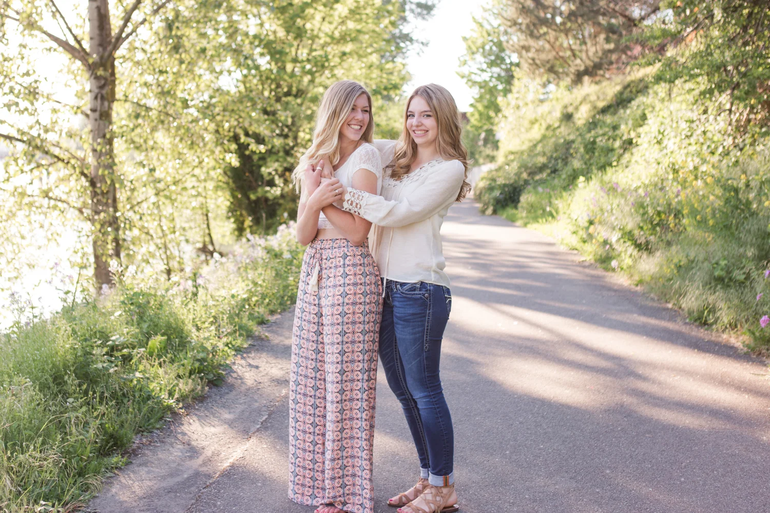 Calli+Maddie-5650.JPG
