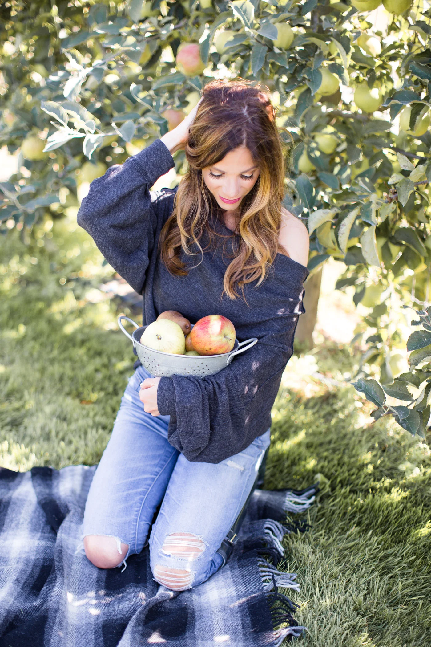 PrettyPetals_ApplePickingSept17-8201.JPG