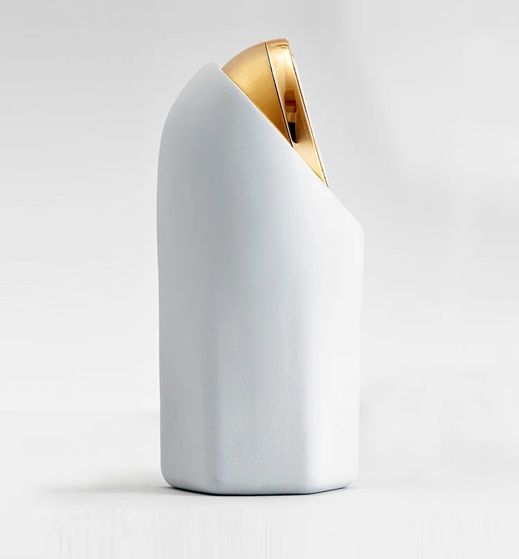 3.CLASSIC_WHITE_Gold_Side.jpg