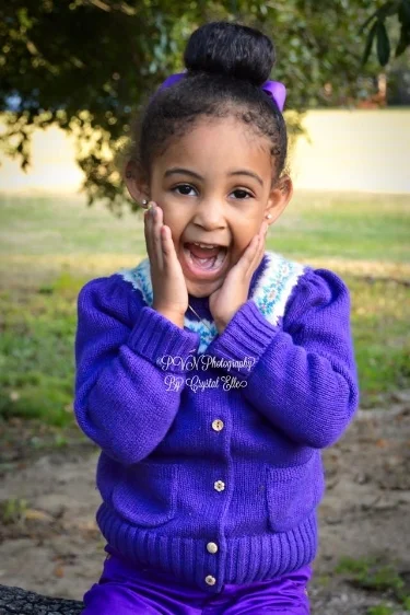 KIDS CHRISTMAS PORTRAIT SPECIAL $40* (1-2 KIDS ONLY) NOW til; December 19th!!!! Mini session, Disc included with 2-5x7, walletsWe also have more Christmas special packages, keep strolling!!!!