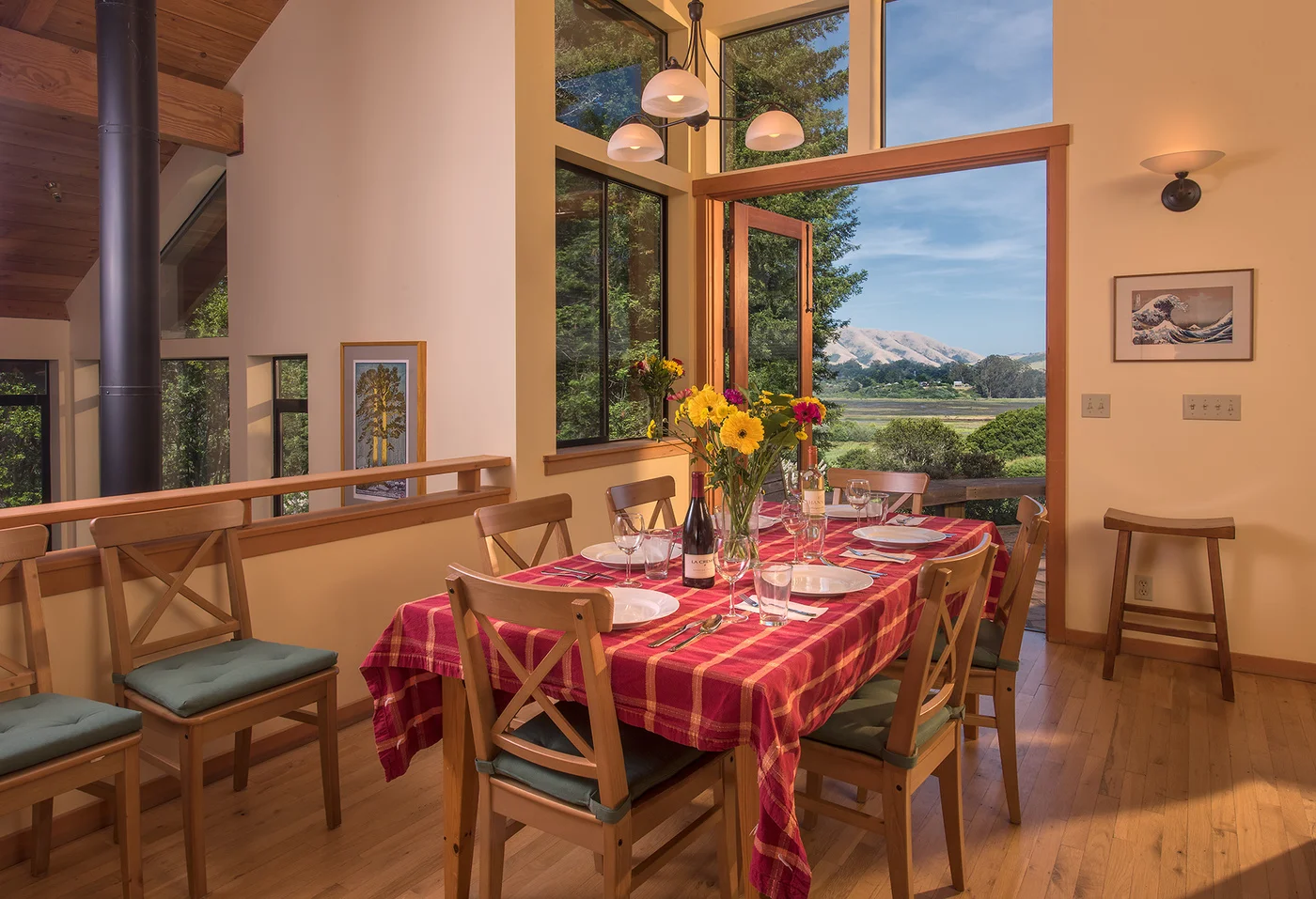 dining table 1.jpg