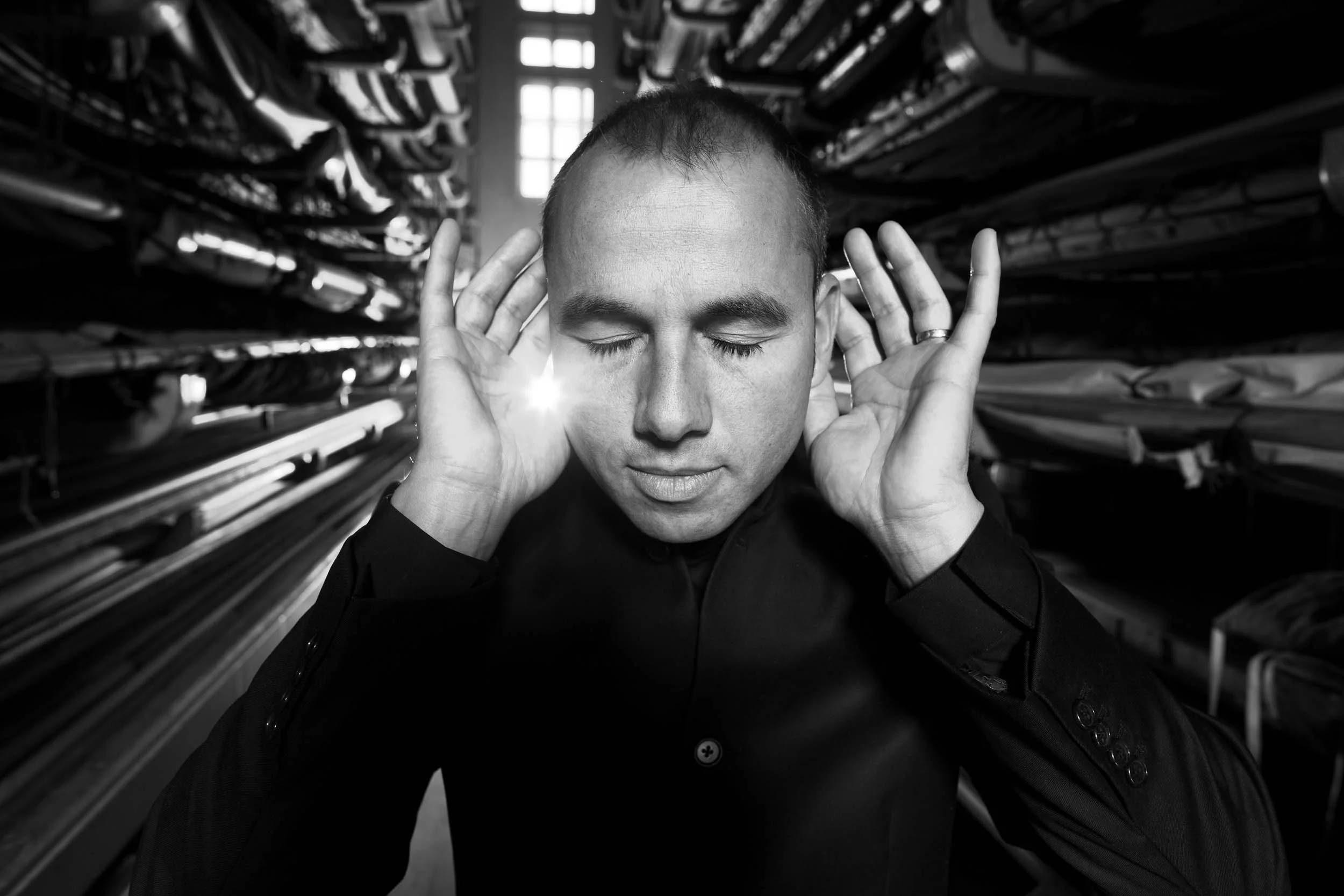 Lawrence Renes, conductor, 2011