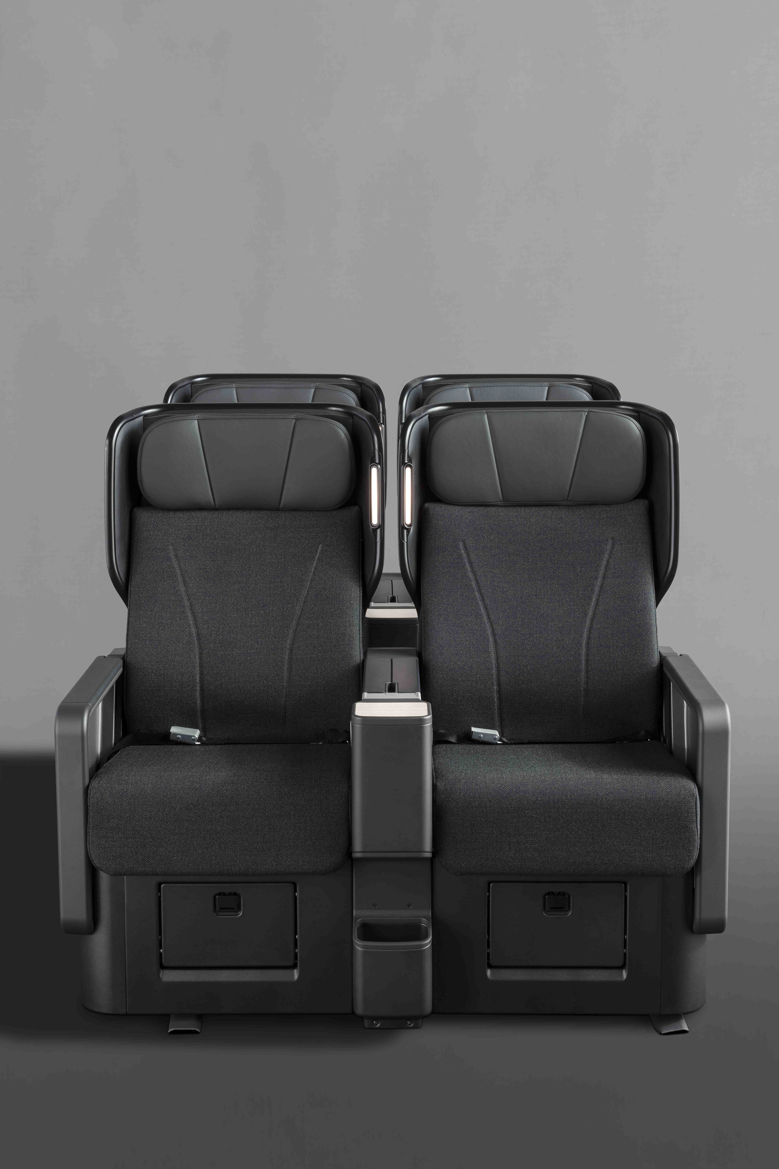   Qantas 787 Dreamliner Premium Economy Seats by Caon Studio  
