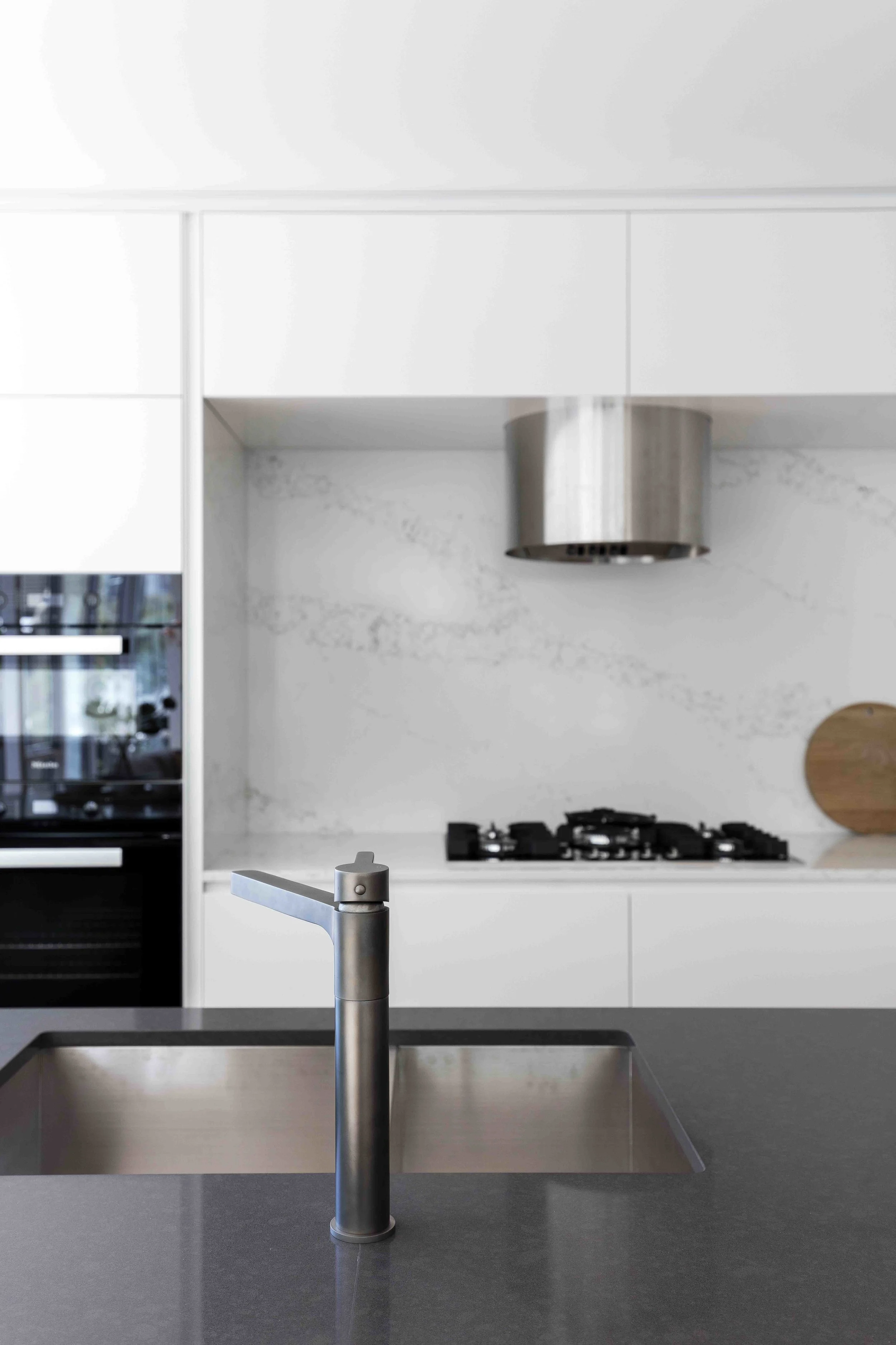 Rogerseller Tap & Sanitaryware