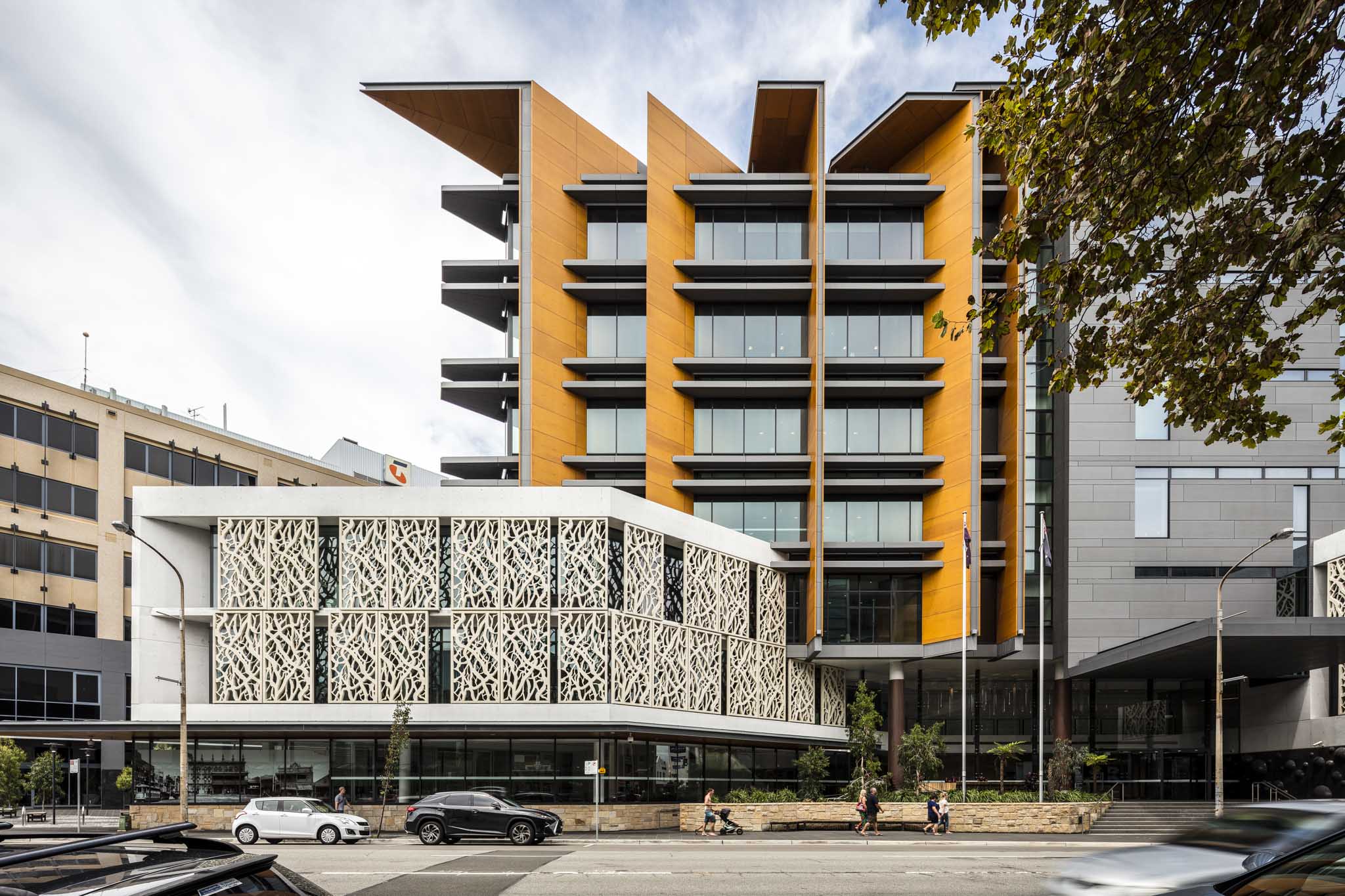 Newcastle Court House by Cox Architecture