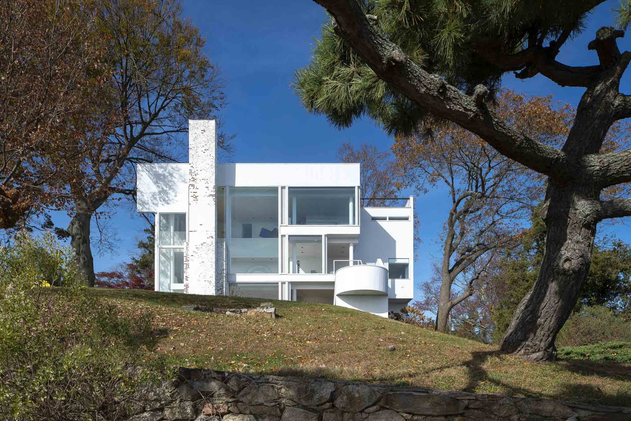 The Smith House by Richard Meier