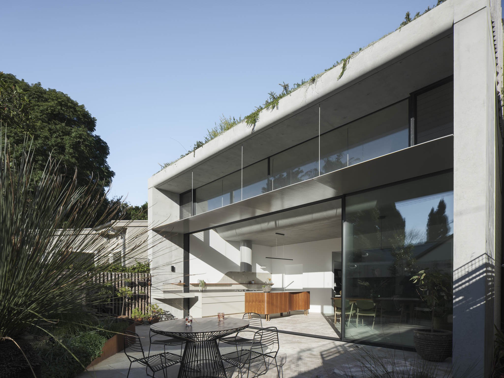 Hidden Garden House by Sam Crawford Architects