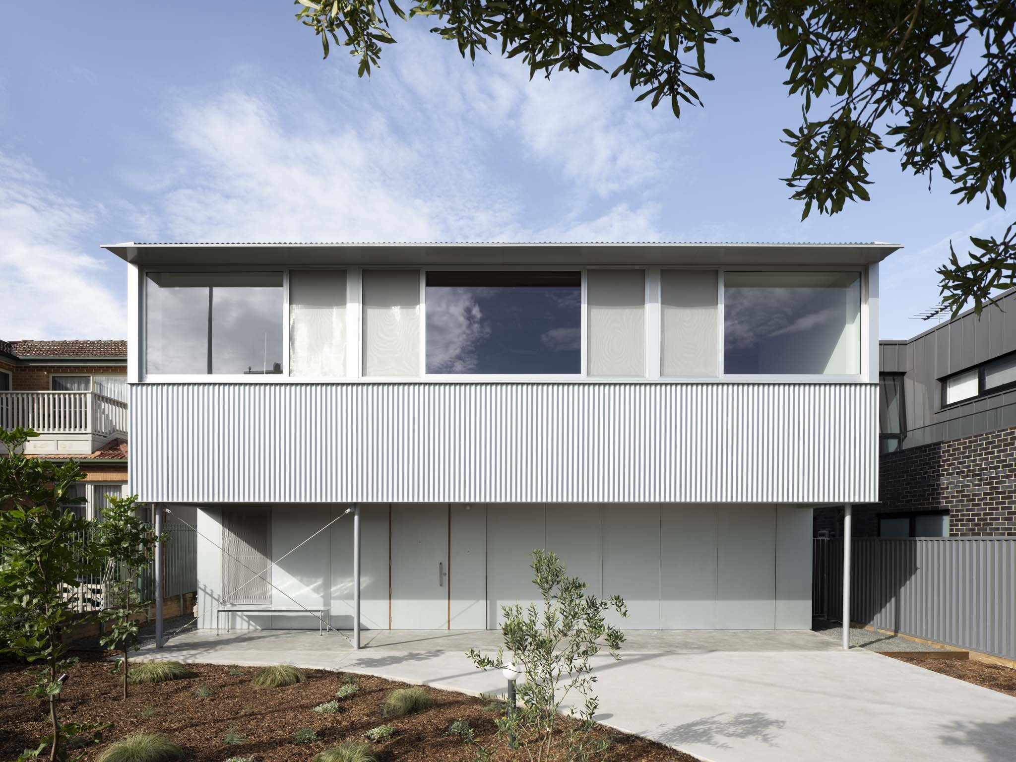 Shed House by Breakspear Architects