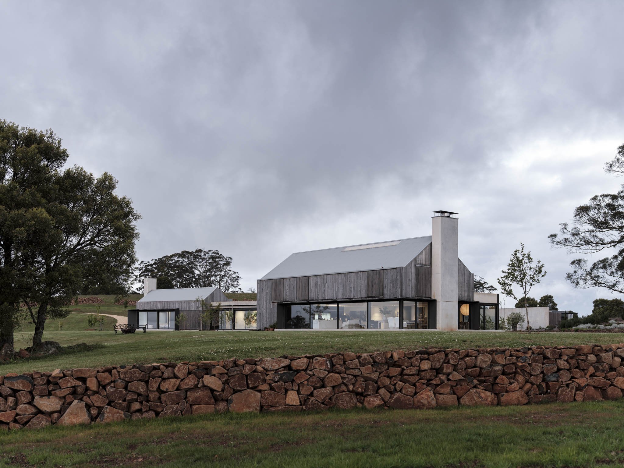 Highlands House by Luke Moloney Architecture