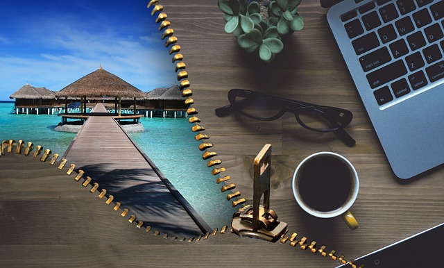 Unzip a life of travel while holding down a full time job with these tips!