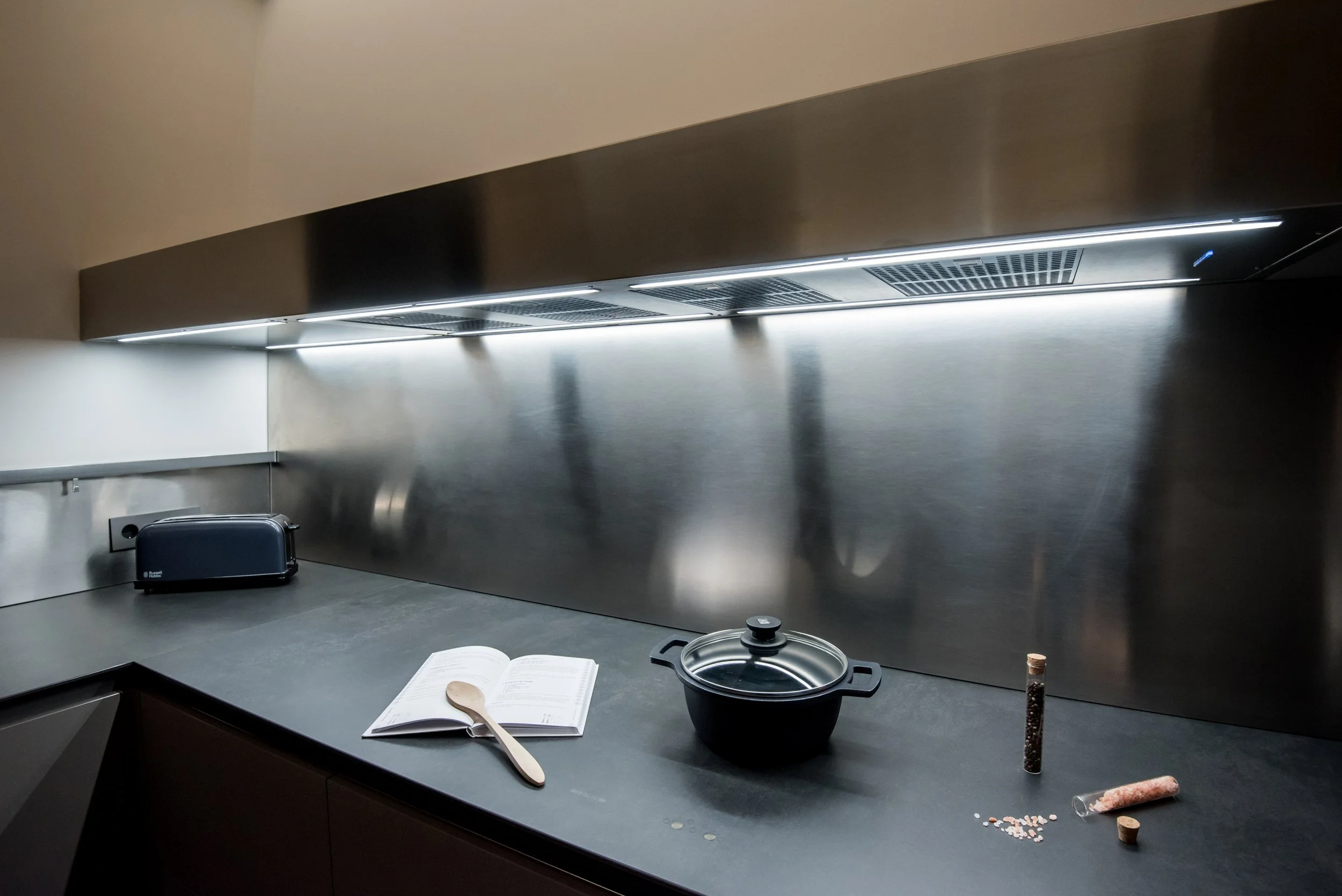 180301 krismoyastudio.com-13.jpg