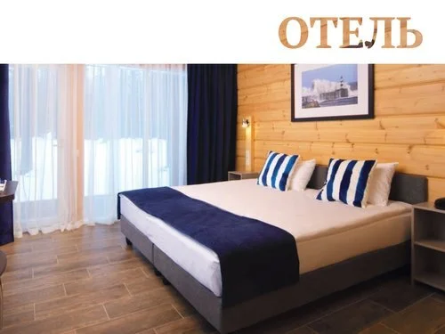 Для семьи с одним ребенком4-х звездный загородный отель на базе отдыха с видом на сосновый лесУютные номера с панорамными окнами в отеле.Есть все для детей 0+