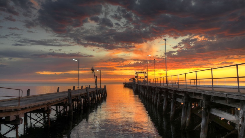 Jetty, break of light_preview.jpg