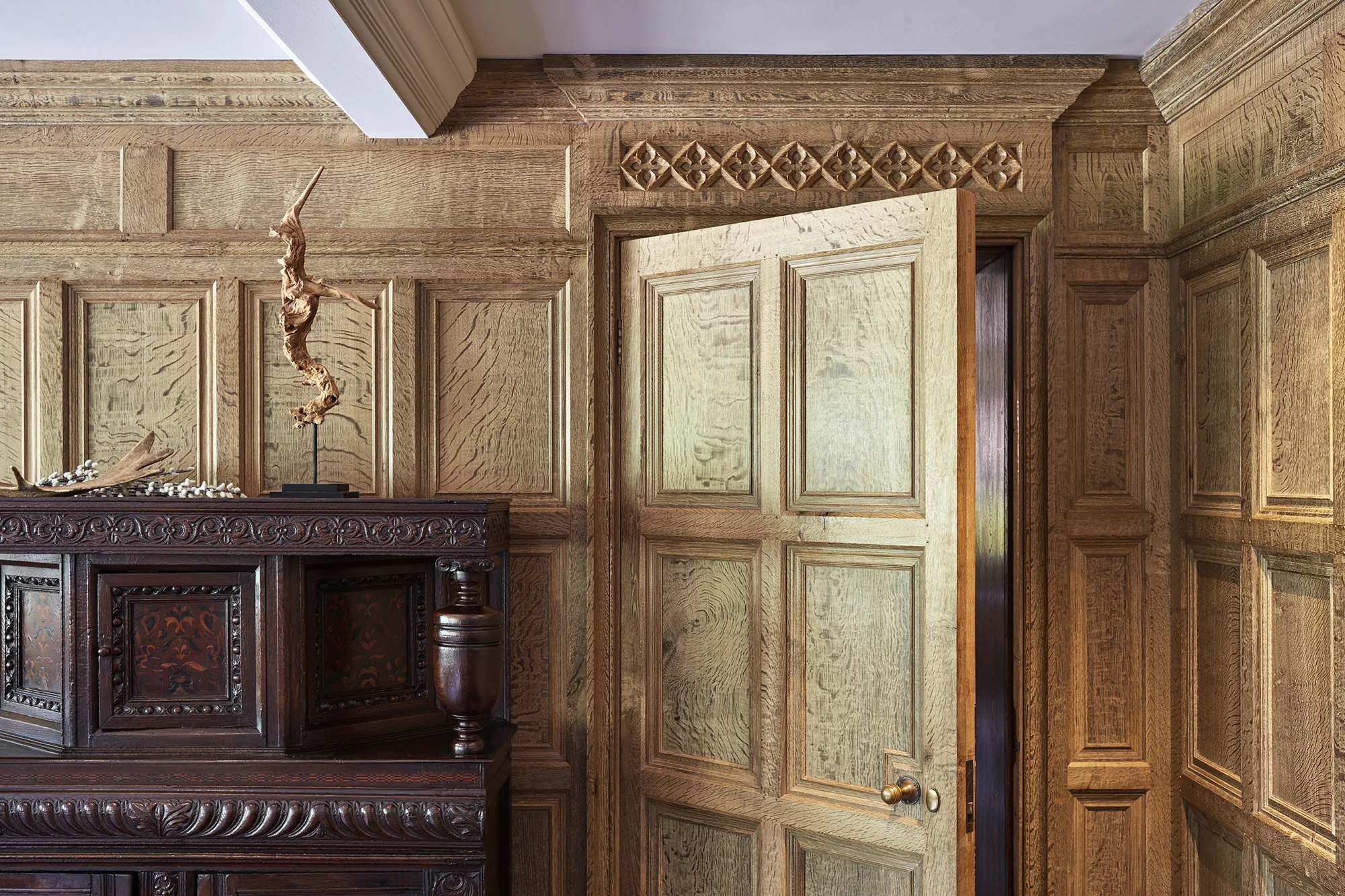 BlackdenManor20190829_7852_M_F.jpg