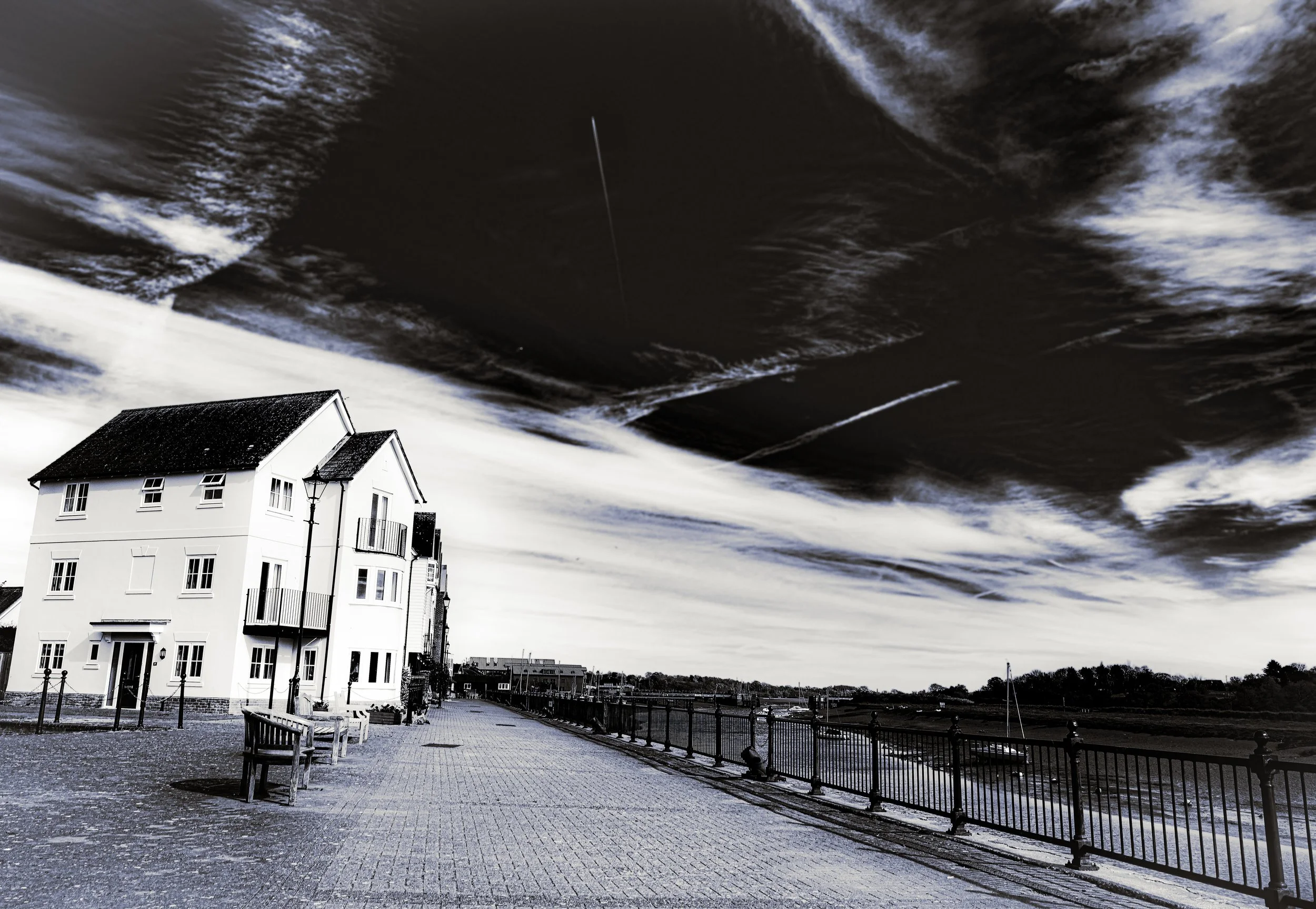 michael-house-near-colne1.jpg