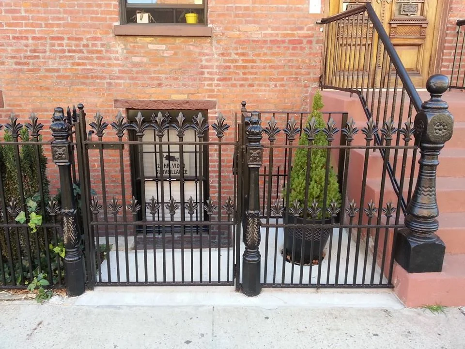 Fence1.jpg