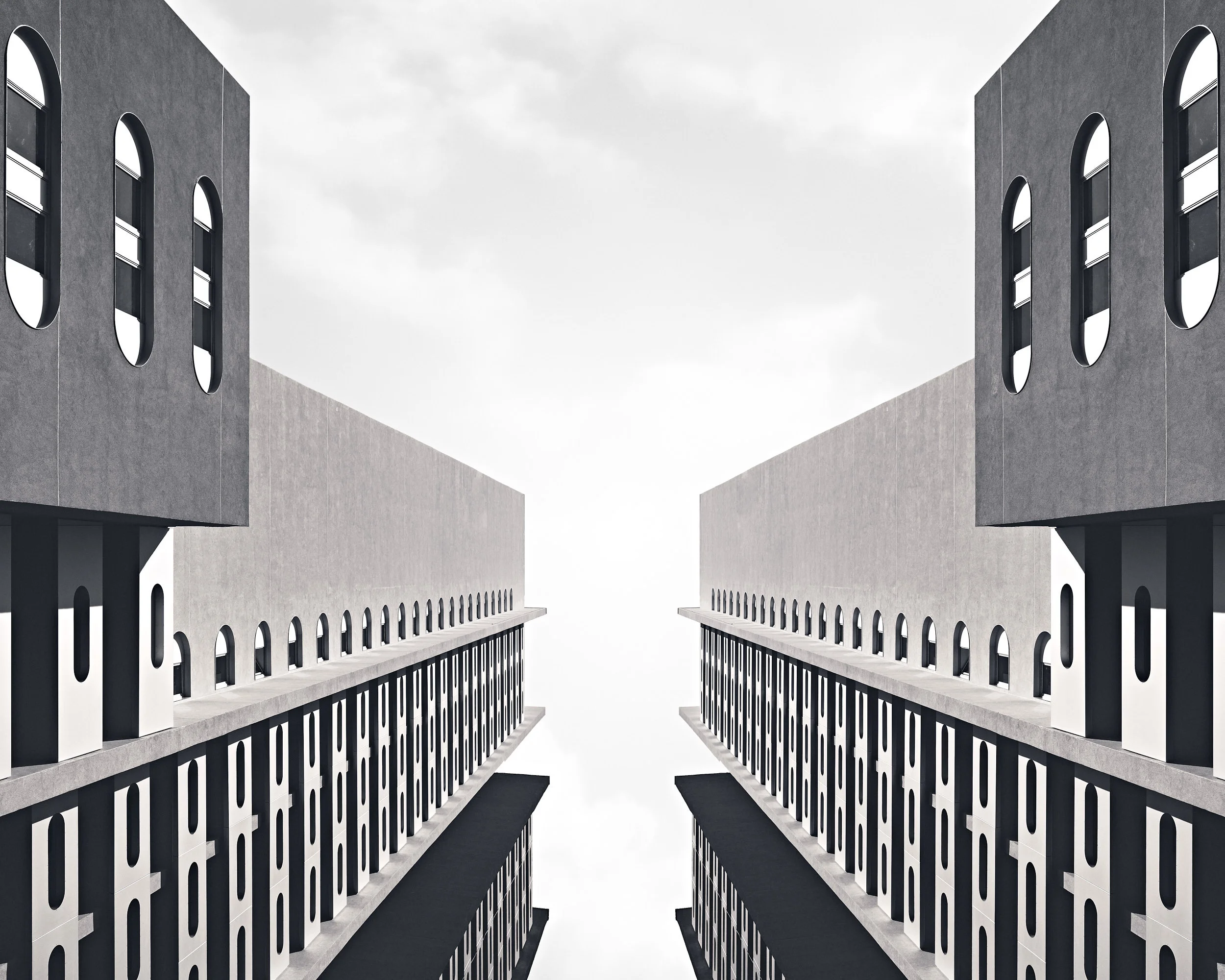 Starshiptecture - The Modernist