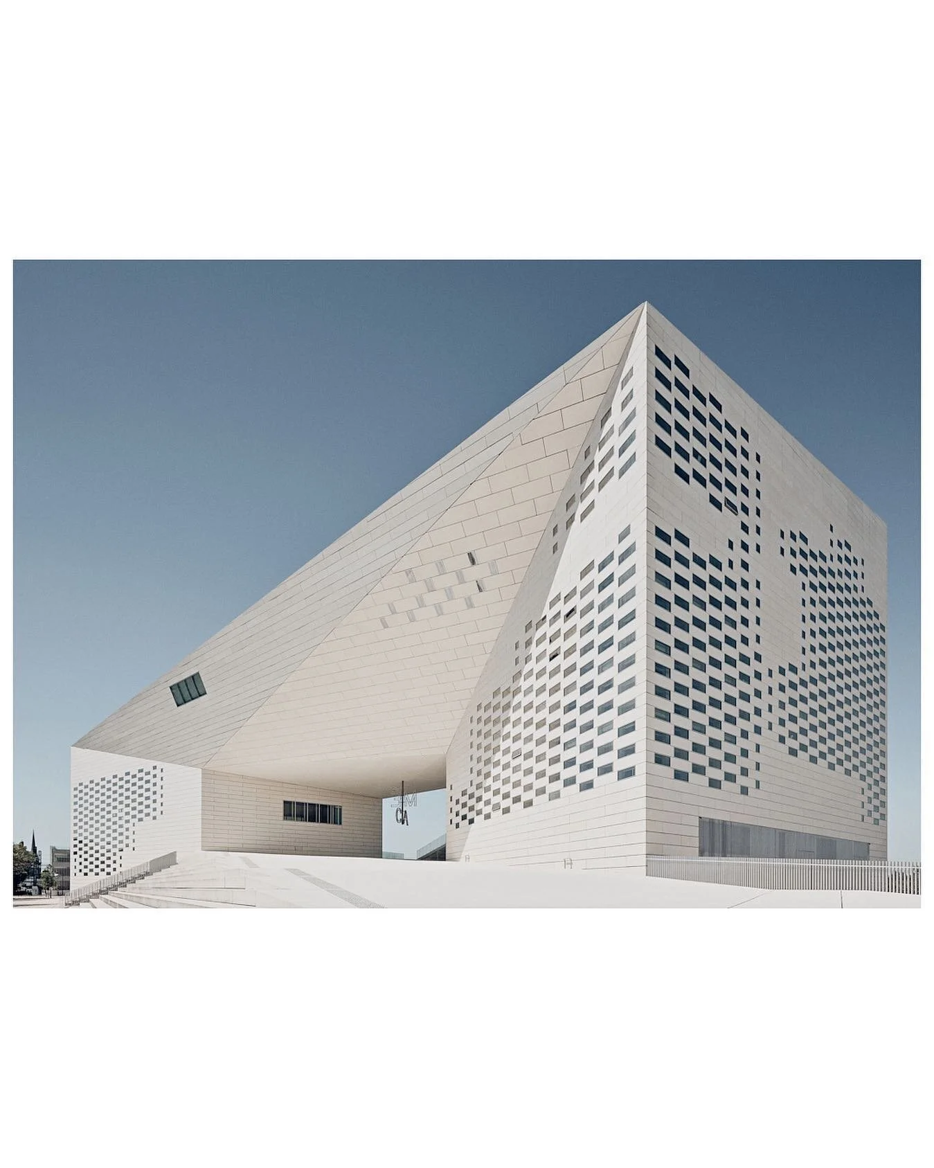 MECA &bull; Bordeaux &bull; FR
.
BIG ( Bjarke Ingels Group) &bull; FREAKS Architecture
@big_builds 
@freaksarchi
.
.
.
.
&copy;Epaillard+Machado
.
.
.
.
.
.
.
.
.
.
.
.
#bordeaux #meca #bigbuildings #freaksarchitecture #architecturephotography #archi