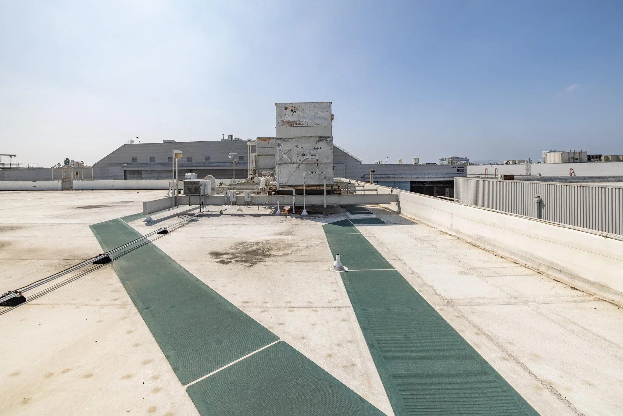  INDUSTRIAL BUILDING WITH XL ROOFTOP FOR PHOTO SHOOTS #1: El Segundo  El Segundo industrial building with xl rooftop, ideal for photo shoots, filming, tv shows, and commercials.