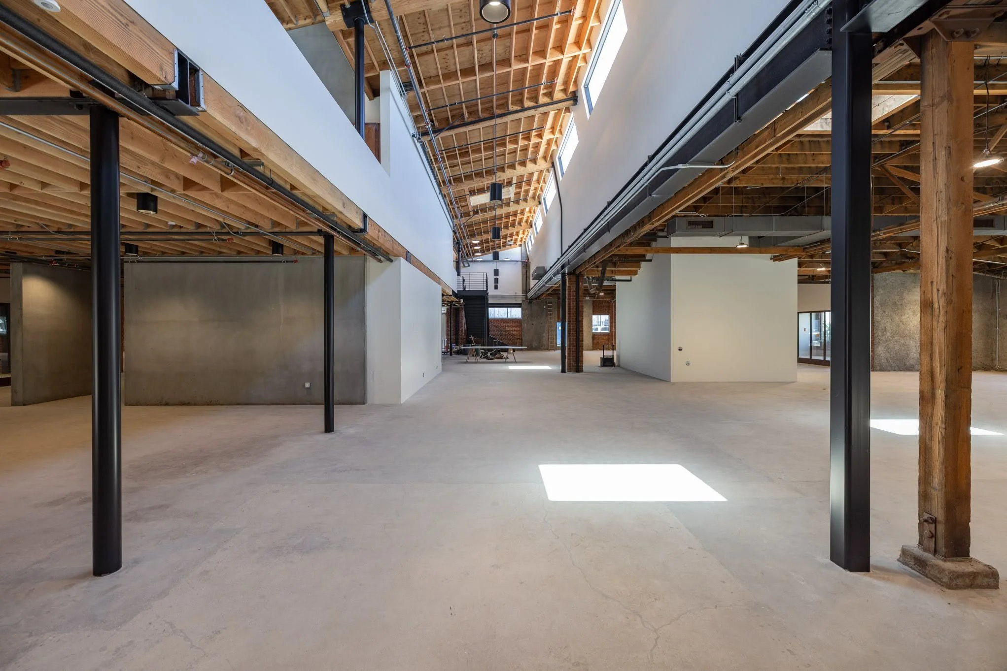  BOW-TRUSS BUILDING WITH DOCK ACCESS FOR PRODUCTION #32: Culver City  Culver City building with dock-high and drive-in doors and 12-ft clear ceilings, ideal for production, filming, and photo shoots.