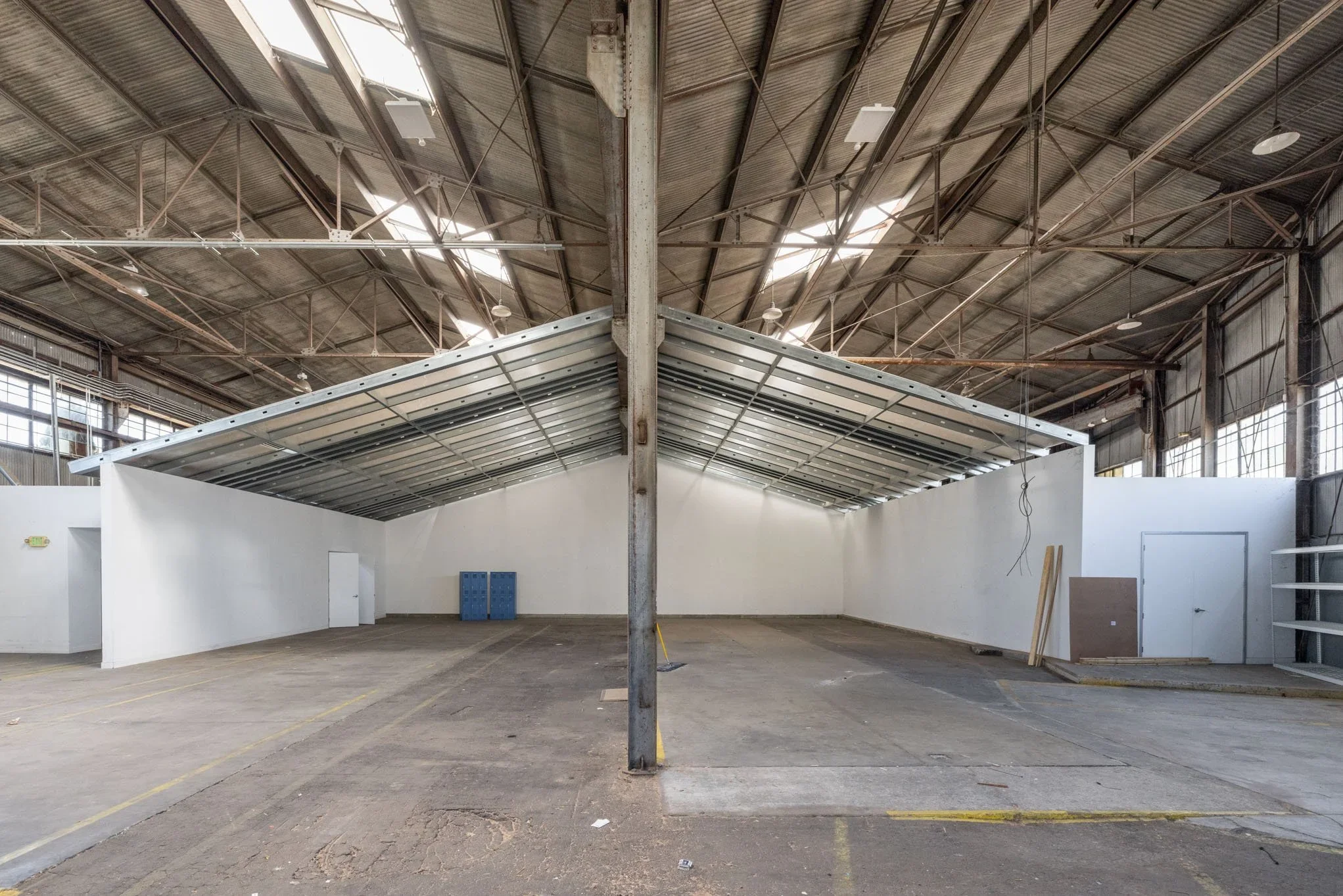 INDUSTRIAL CHIC WAREHOUSE FOR FILMING #12: Boyle Heights  Boyle Heights warehouse, ideal for filming, photo shoots, tv shows, commercials, feature films, and content.
