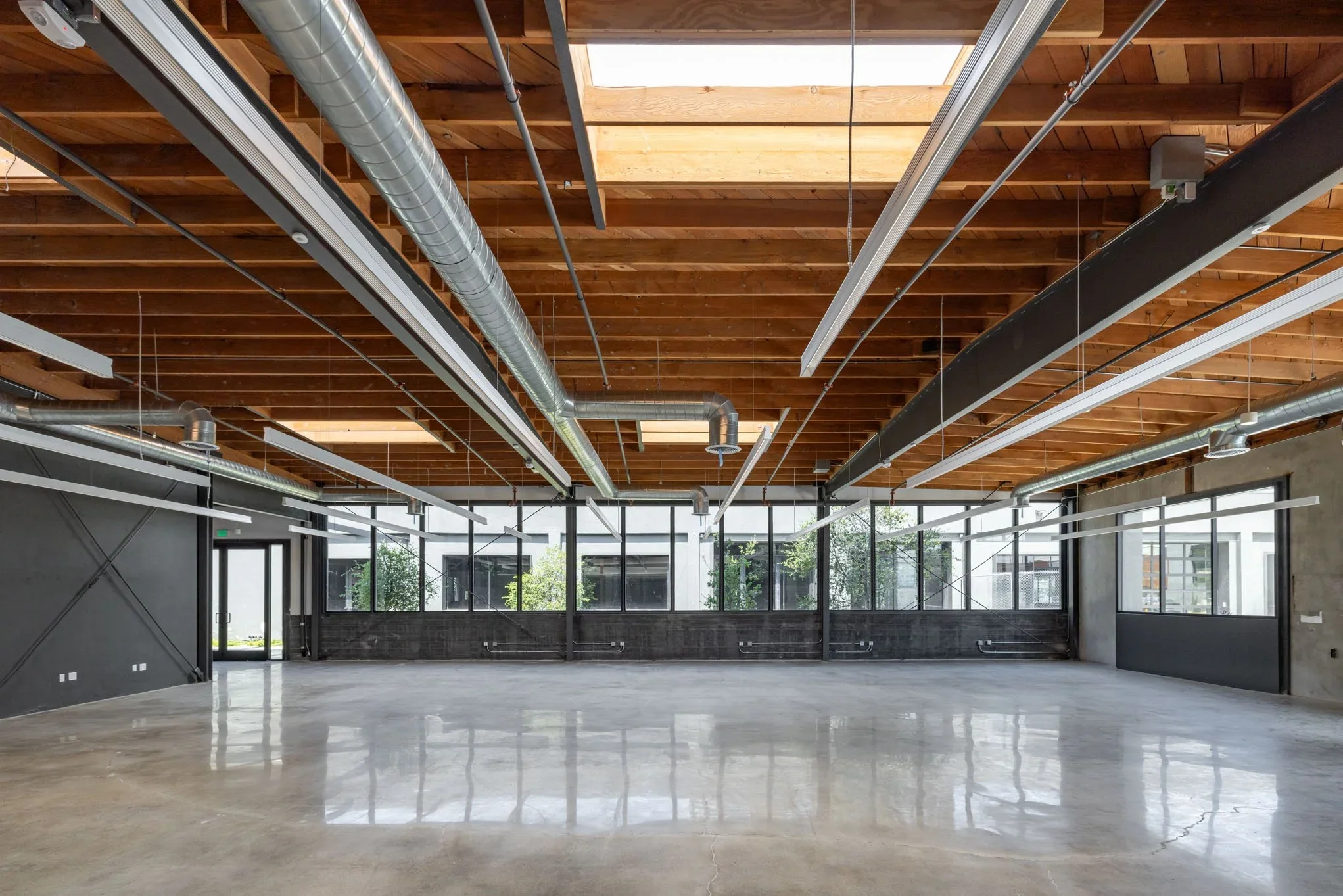  OFFICE FOR CORPORATE EVENTS #38: Culver City  Culver City modern office with polished concrete, ideal for corporate meetings, offsites, and immersive experiences.